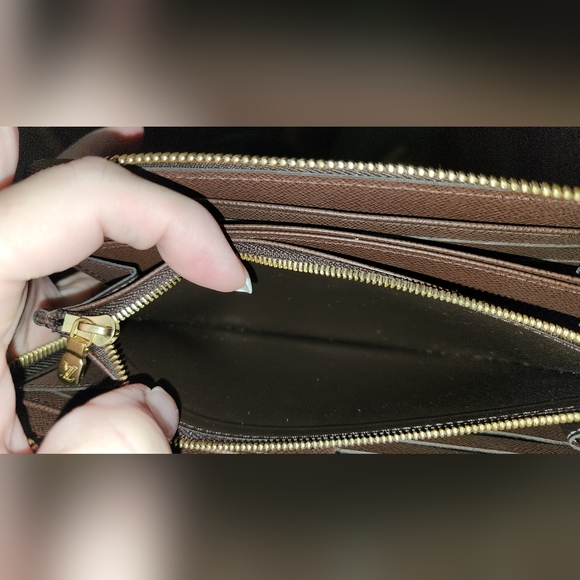 New Authentic Louis Vuitton Long Zippy Organizer Wallet Damier Ebene - Picture 11 of 11